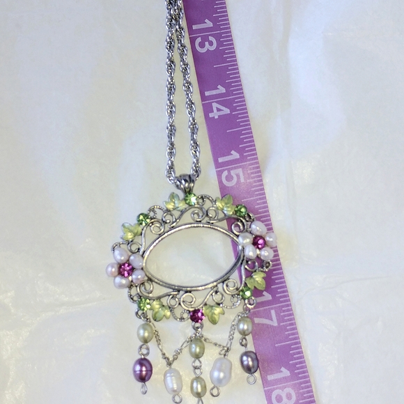 ART NOUVEAU STYLE PENDANT, GENUINE PEARLS & ENAMEL - 30" ROPE CHAIN - Picture 8 of 8